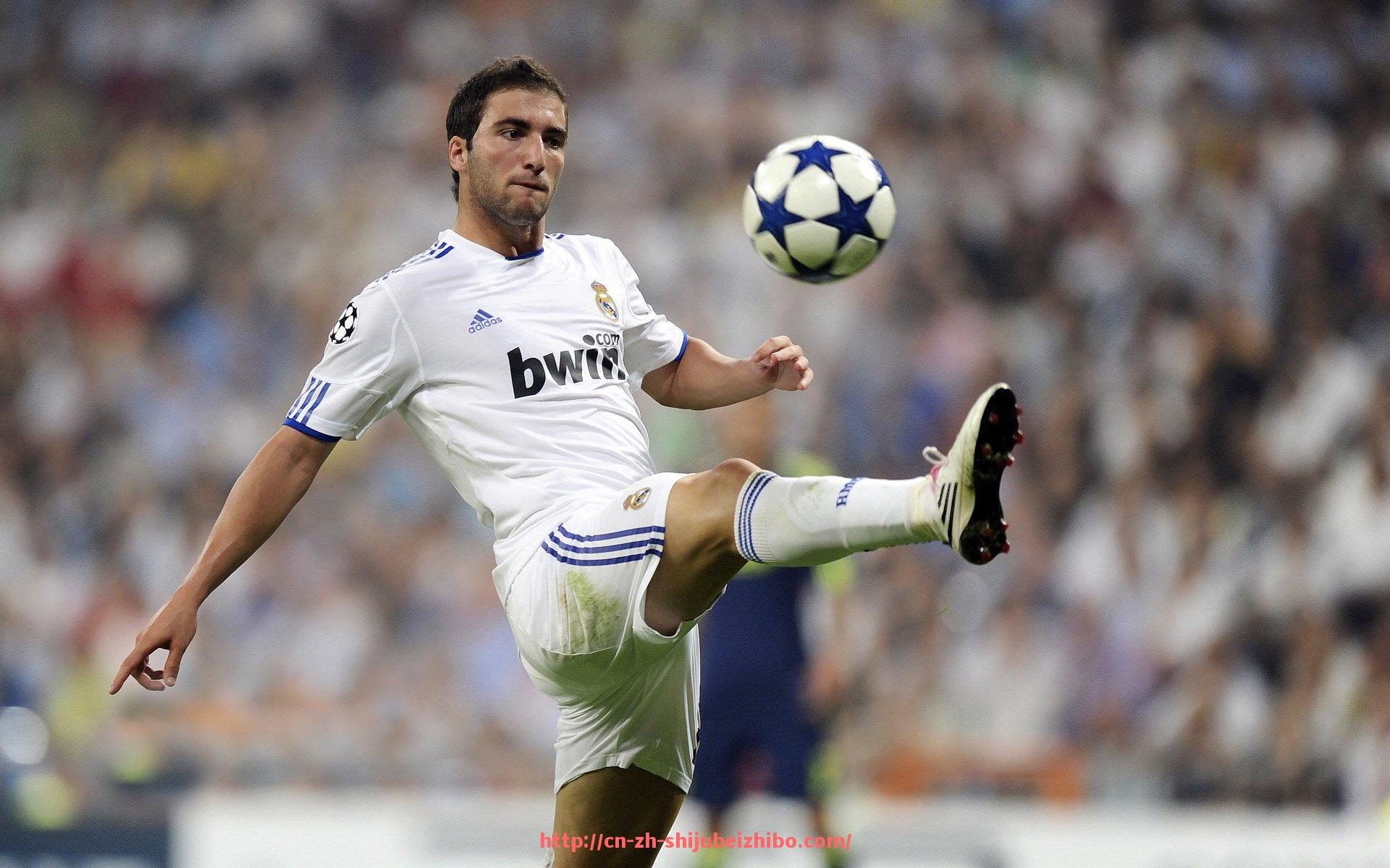 世俱杯直播-意甲球队中的韩国球员现状及影响力分析